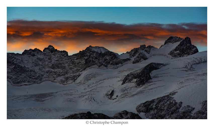 A VENDRE TRAITEUR   STATION  haute altitude saison hiver été - — photo 2