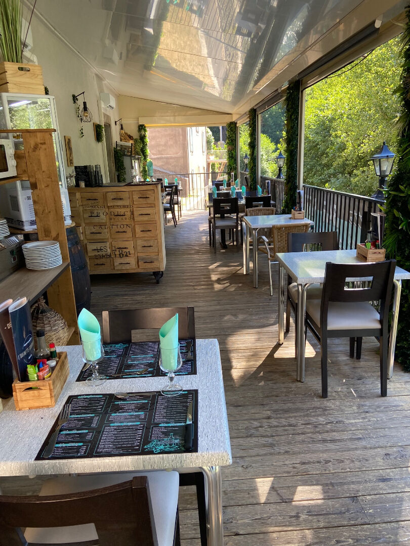 34 HERAULT HAUTS CANTONS  VENDS FONDS DE COMMERCE DE BAR RESTAURANT LICENCE IV — photo 3