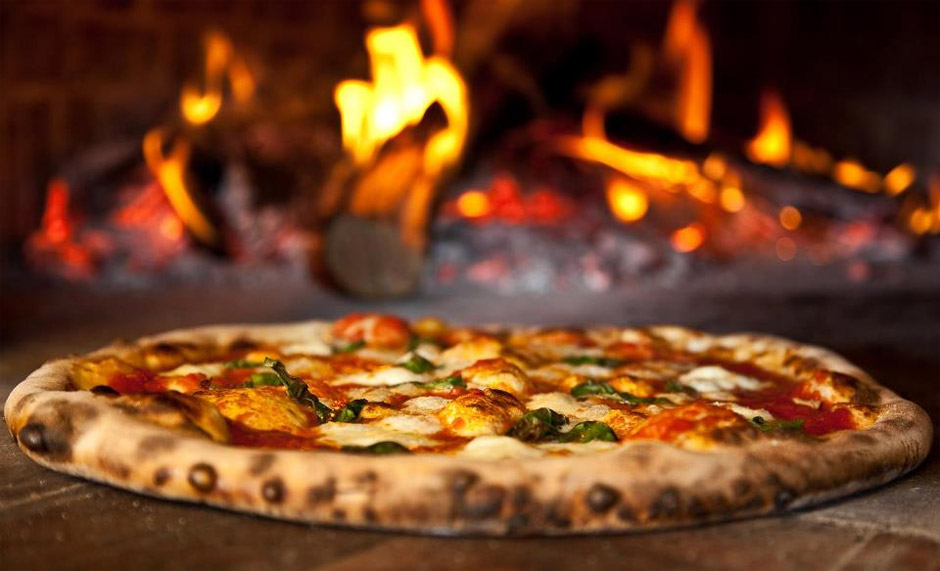 Location gérance, Restaurant Pizzéria au feu de bois, avec promesse de vente — photo 1